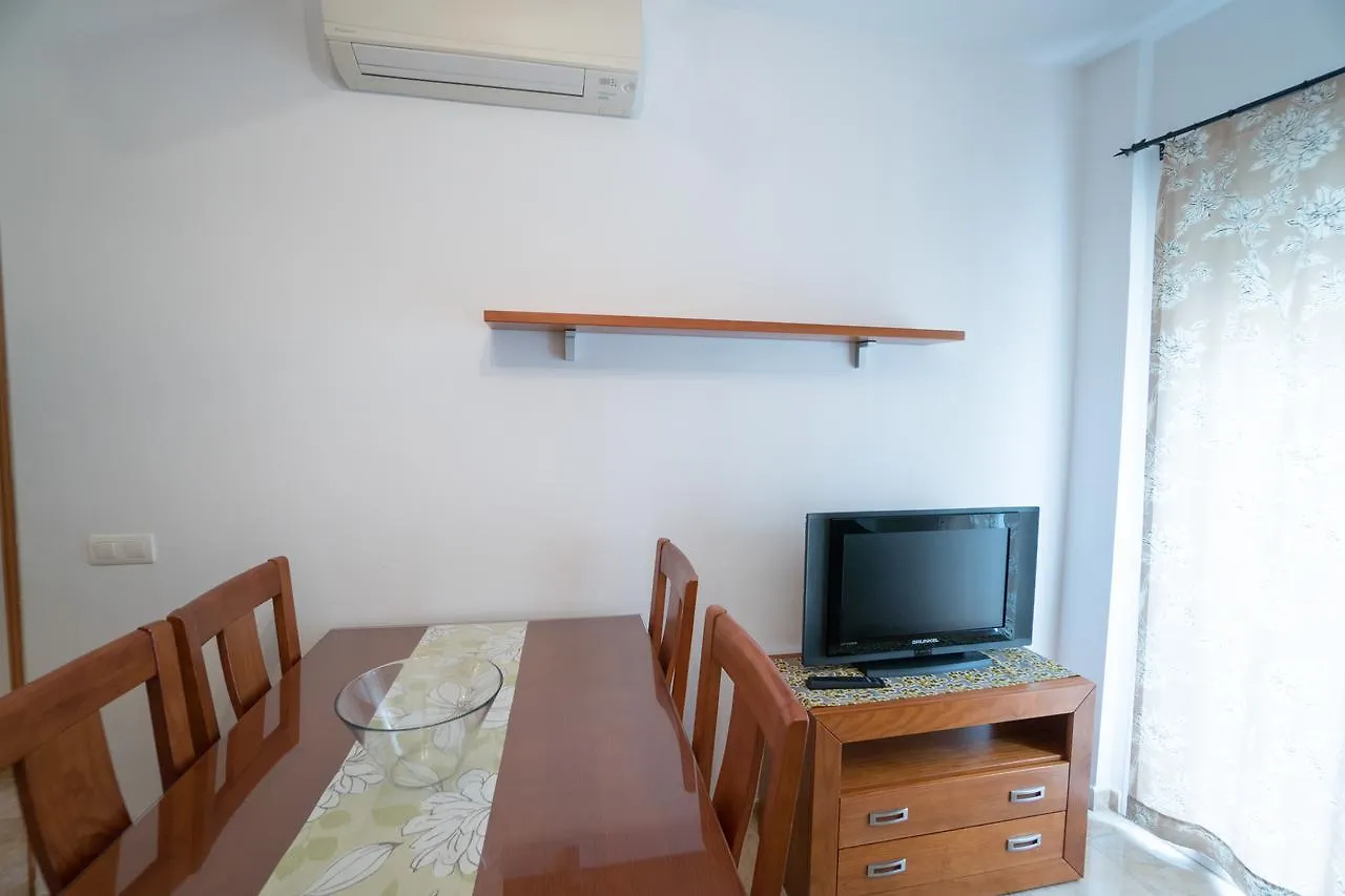 Apartamentos Manuel Martin 네르하