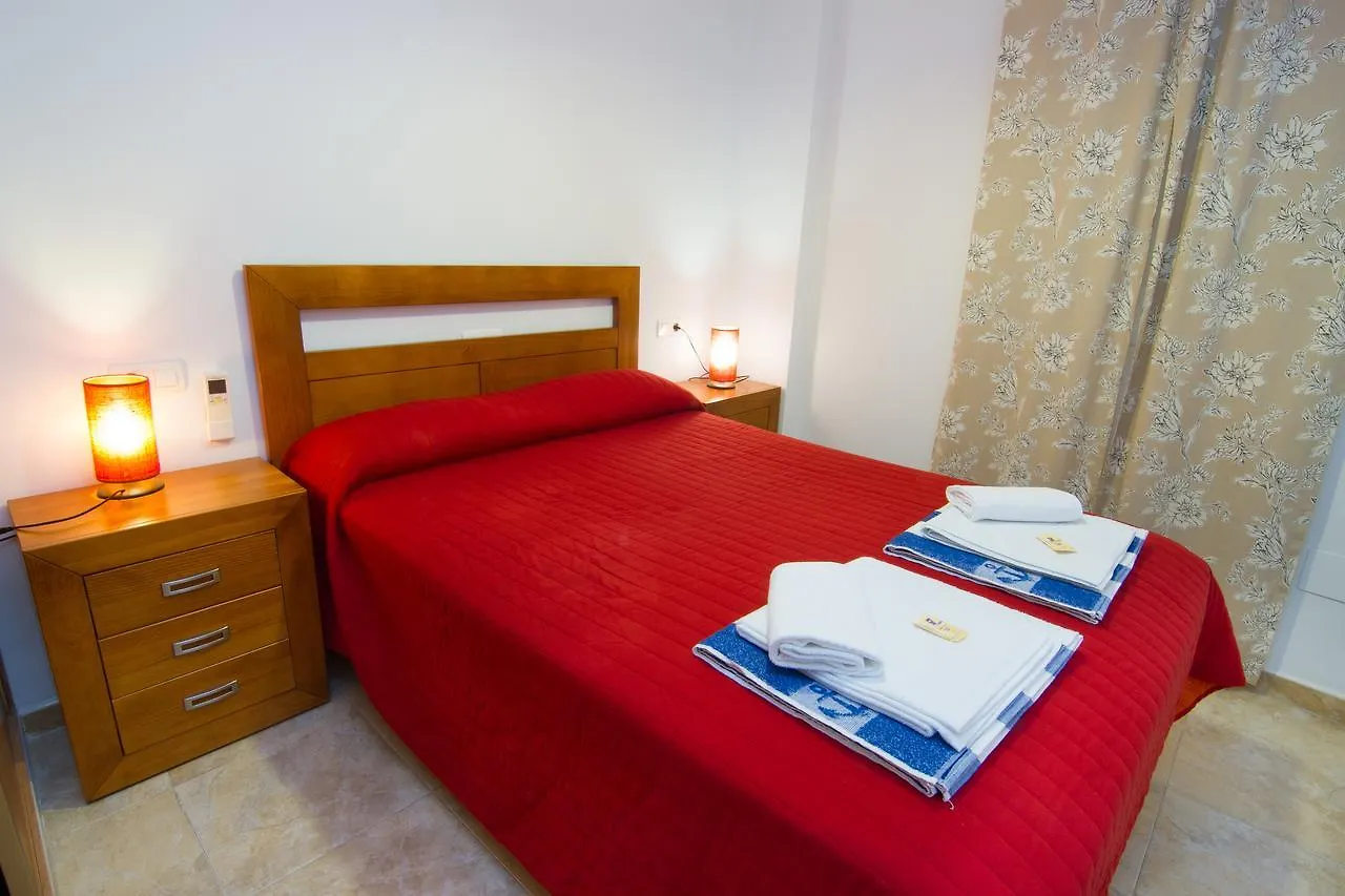 Apartamentos Manuel Martin 네르하