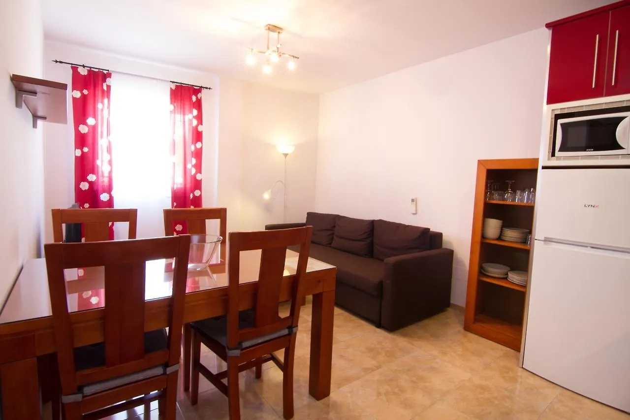 Apartamentos Manuel Martin 네르하 아파트